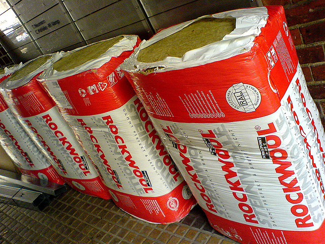 PEREDAM-SUARA-DARI-ROCKWOOL